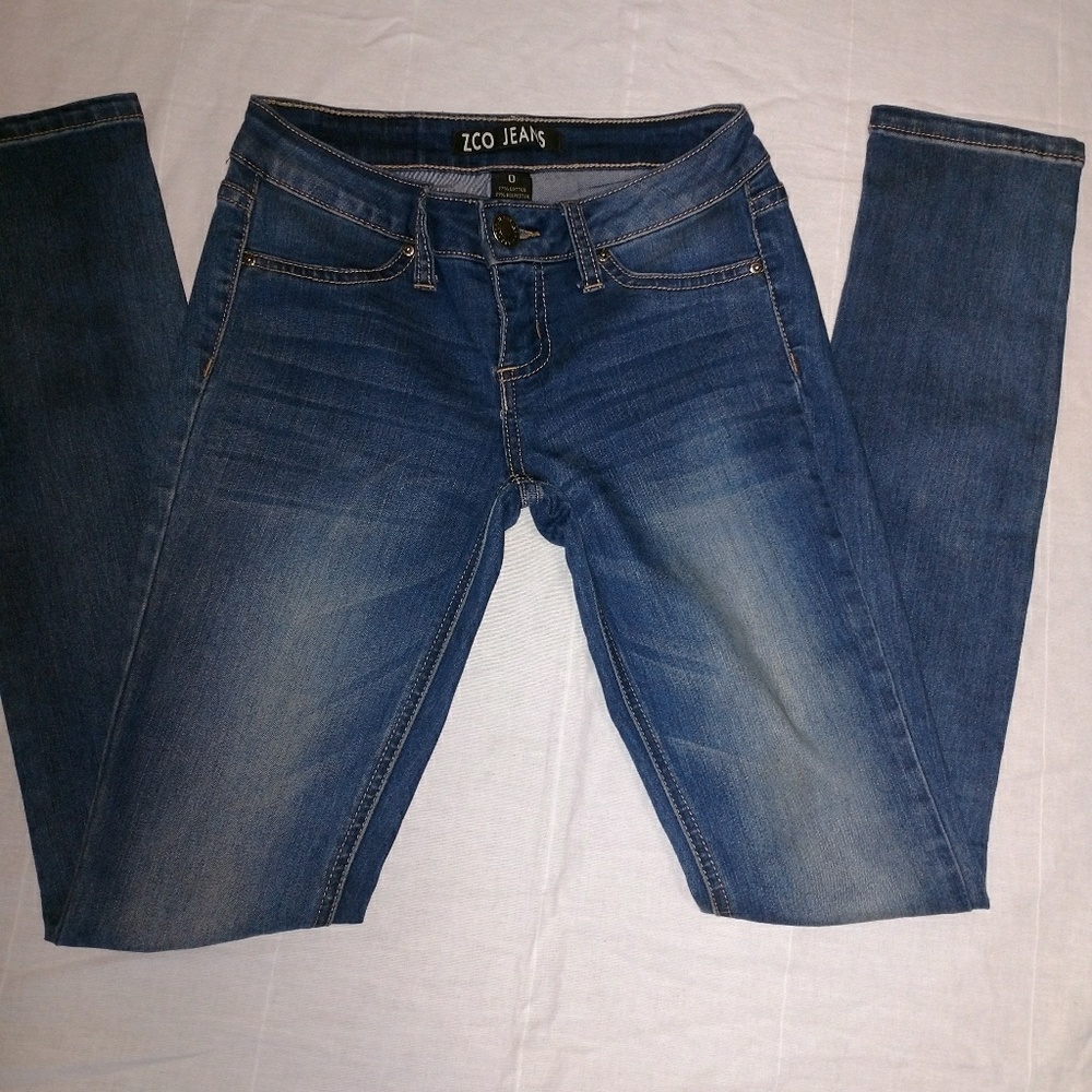 Jeans - Picture 2 of 2